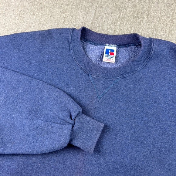 Russell Athletic Other - Y2K Russell Athletic Sweatshirt Mens XXXL Blue V-Stitch Pullover Gym Crewneck